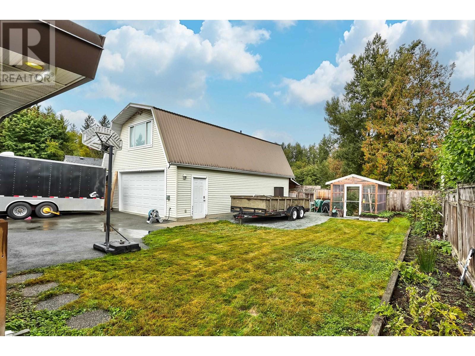 23055 126 Avenue, Maple Ridge, British Columbia  V2X 4P4 - Photo 2 - R2820270