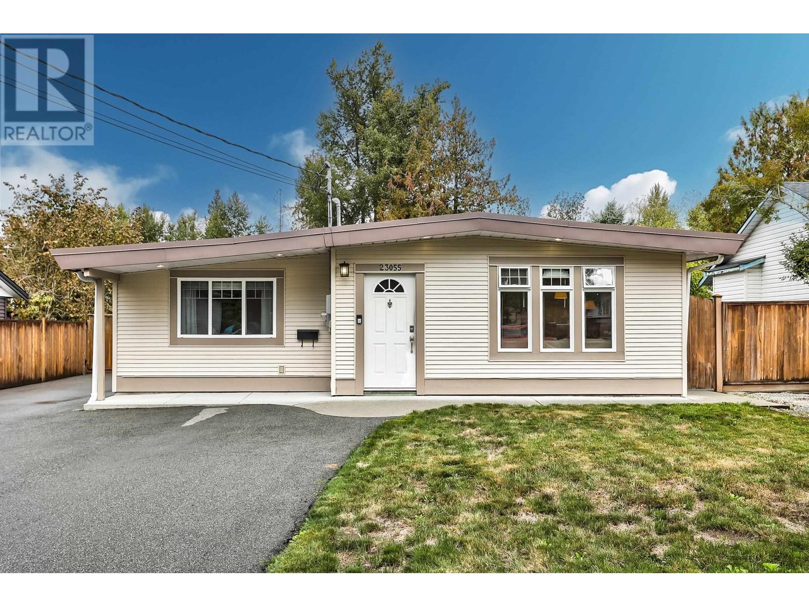 23055 126 Avenue, Maple Ridge, British Columbia  V2X 4P4 - Photo 3 - R2820270