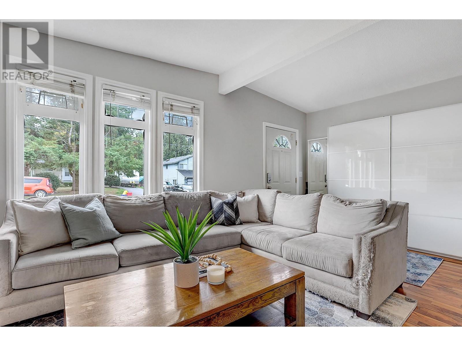 23055 126 Avenue, Maple Ridge, British Columbia  V2X 4P4 - Photo 5 - R2820270