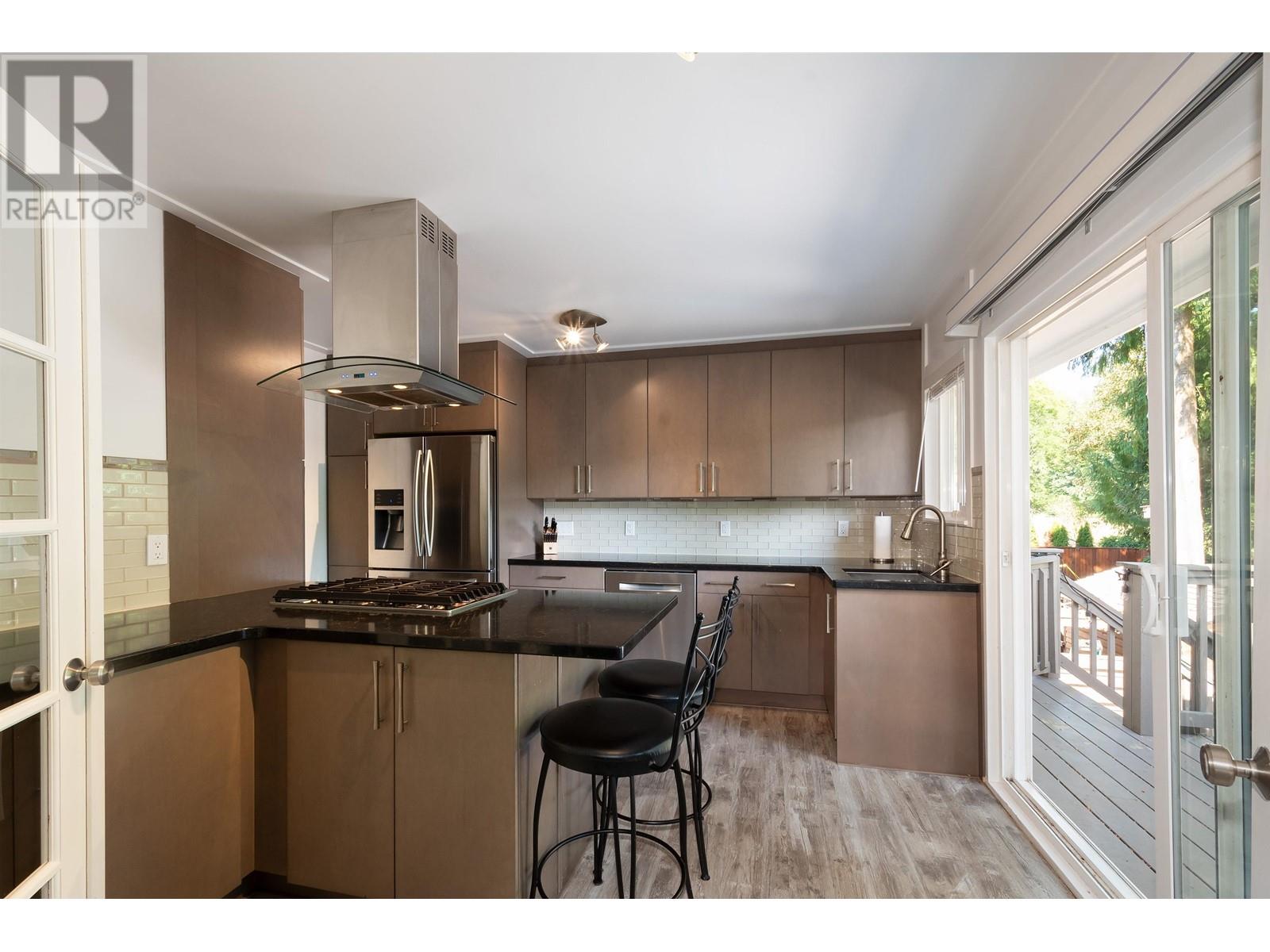 917 Raymond Avenue, Port Coquitlam, British Columbia  V3B 2M6 - Photo 11 - R2820288