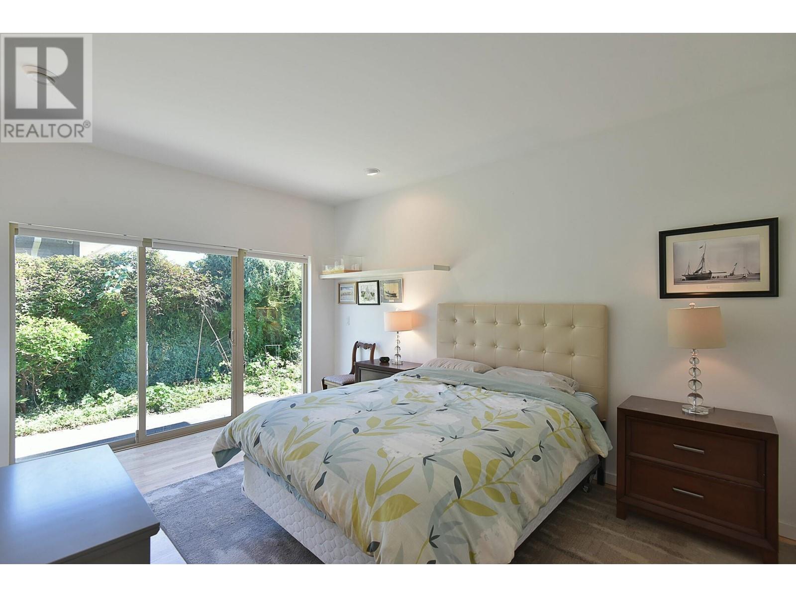 6187 Highmoor Road, Sechelt, British Columbia  V7Z 0L1 - Photo 10 - R2820309