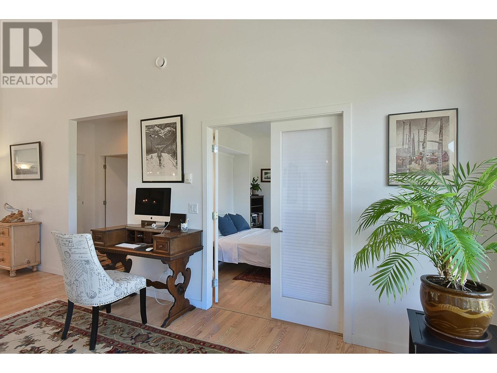 6187 Highmoor Road, Sechelt, British Columbia  V7Z 0L1 - Photo 15 - R2820309