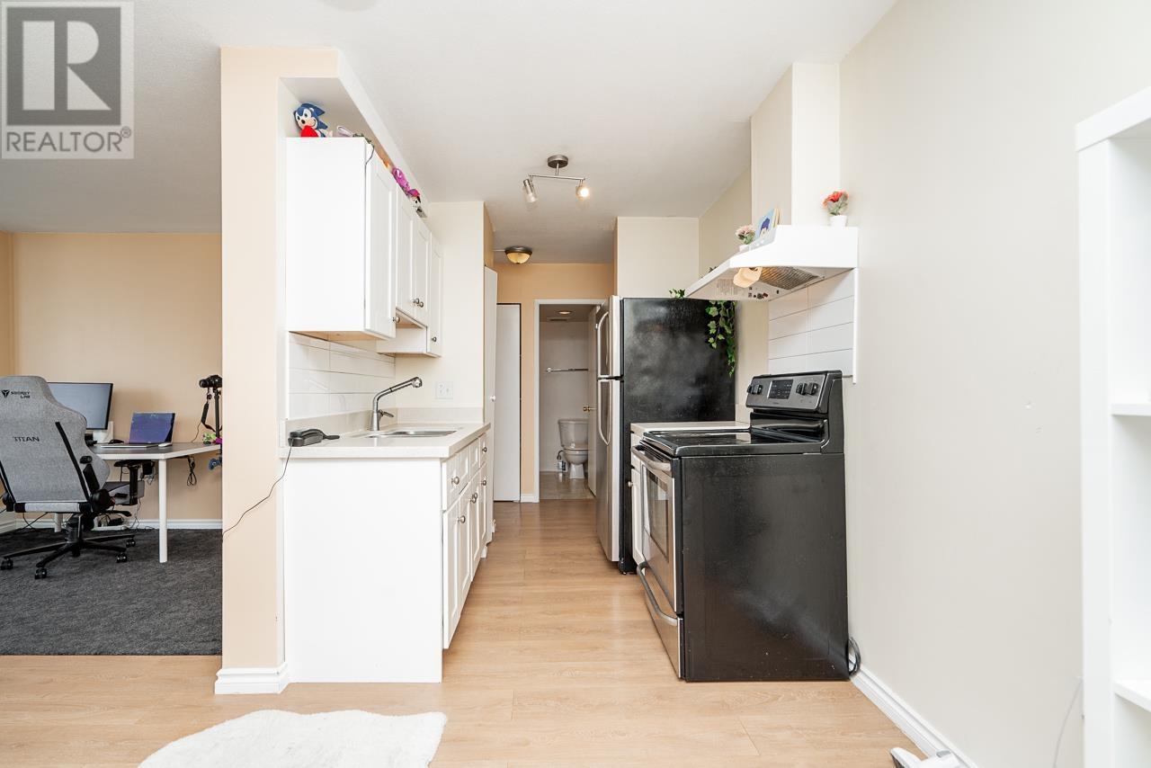 2001 1330 Harwood Street, Vancouver, British Columbia  V6E 1S8 - Photo 11 - R2820357