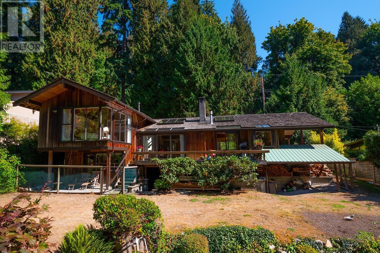 2025 28th Street, West Vancouver, British Columbia  V7V 4M2 - Photo 5 - R2818449