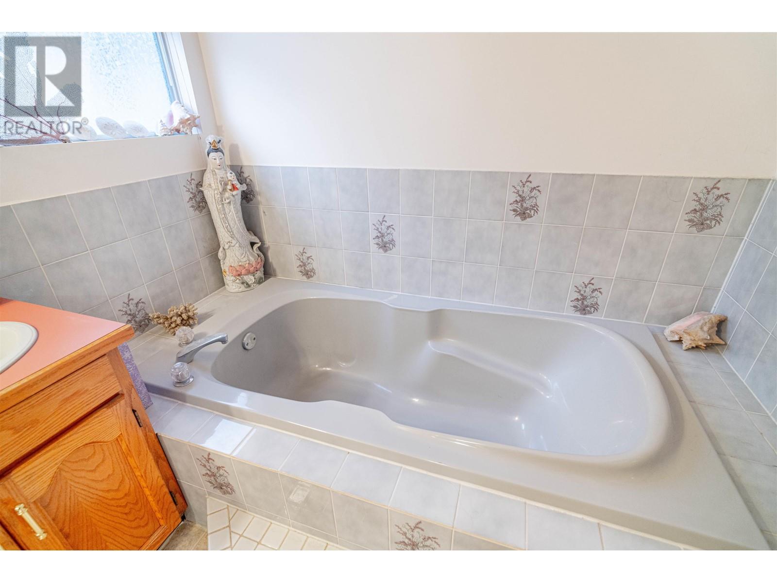 3017 Albion Drive, Coquitlam, British Columbia  V3B 6W9 - Photo 20 - R2818754