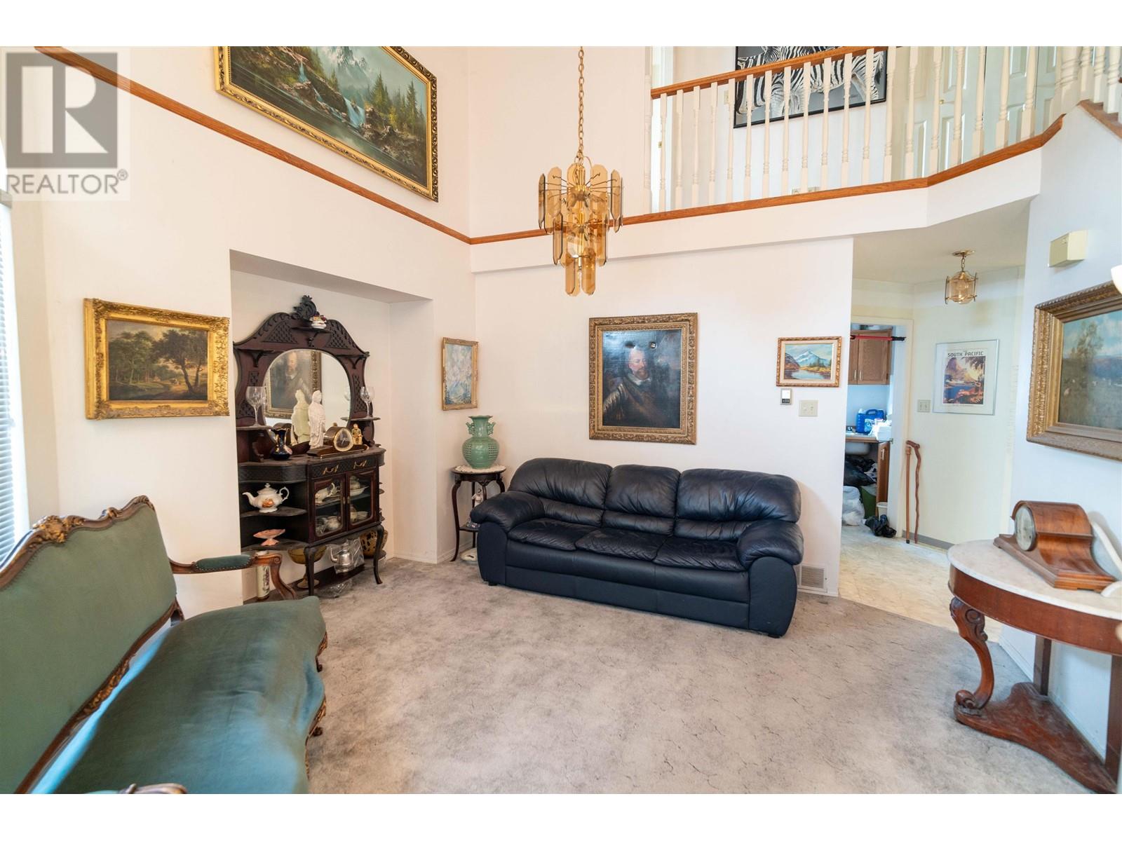 3017 Albion Drive, Coquitlam, British Columbia  V3B 6W9 - Photo 4 - R2818754