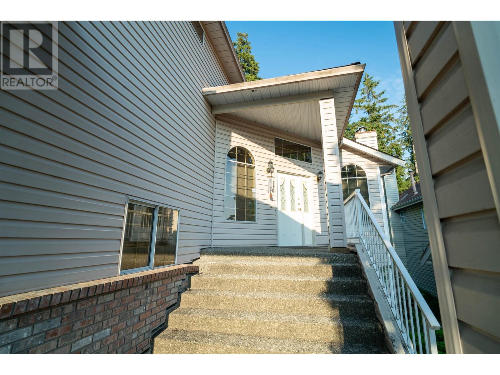 3017 Albion Drive, Coquitlam, British Columbia  V3B 6W9 - Photo 34 - R2818754