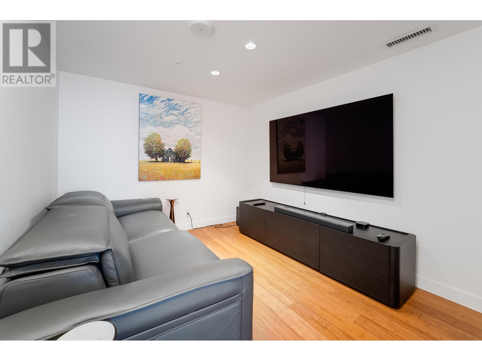 Ph9 777 Richards Street, Vancouver, British Columbia  V6B 0M6 - Photo 16 - R2820387