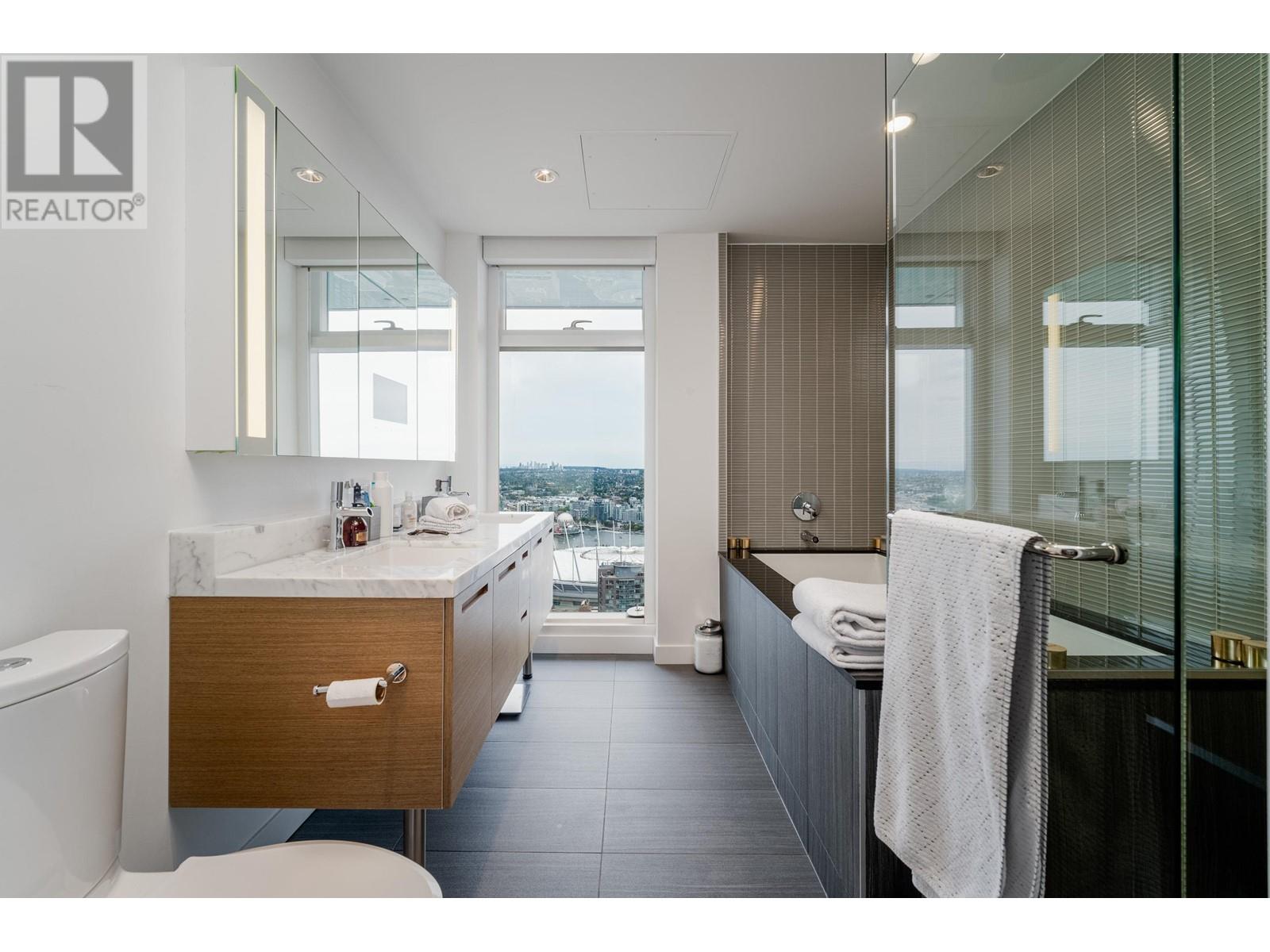 Ph9 777 Richards Street, Vancouver, British Columbia  V6B 0M6 - Photo 33 - R2820387