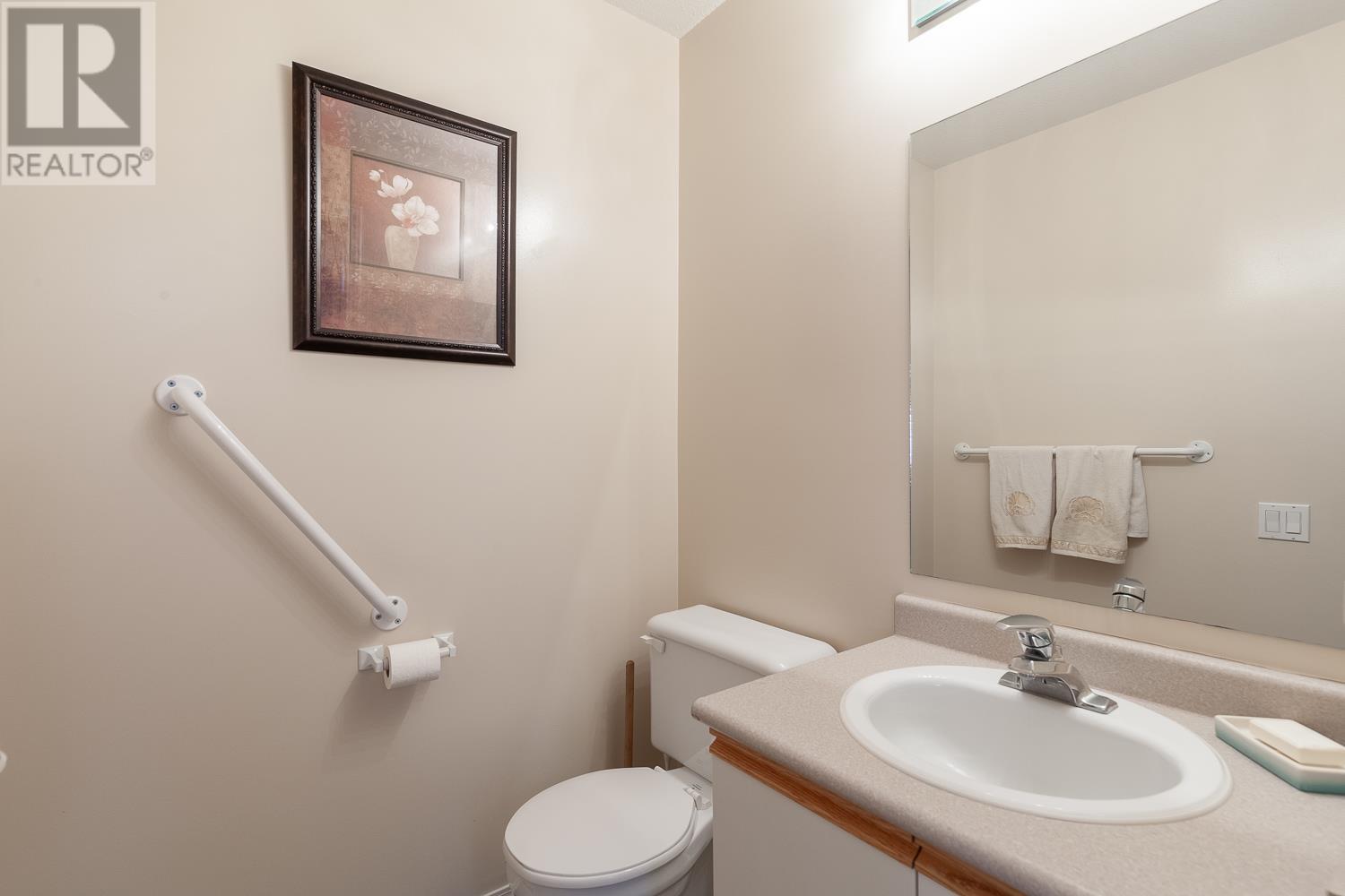 17 1201 Pemberton Avenue, Squamish, British Columbia  V8B 0J7 - Photo 25 - R2820408