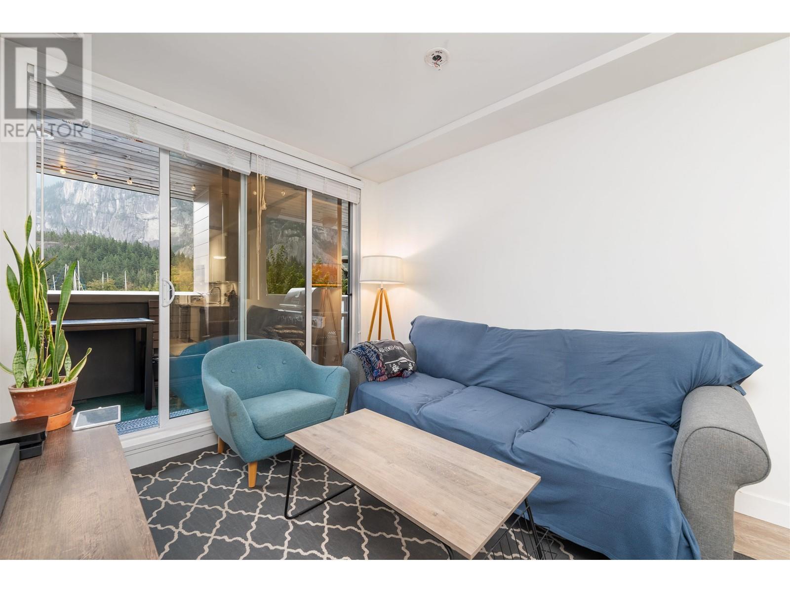 211 37881 Cleveland Avenue, Squamish, British Columbia  V8B 0Z7 - Photo 6 - R2820418