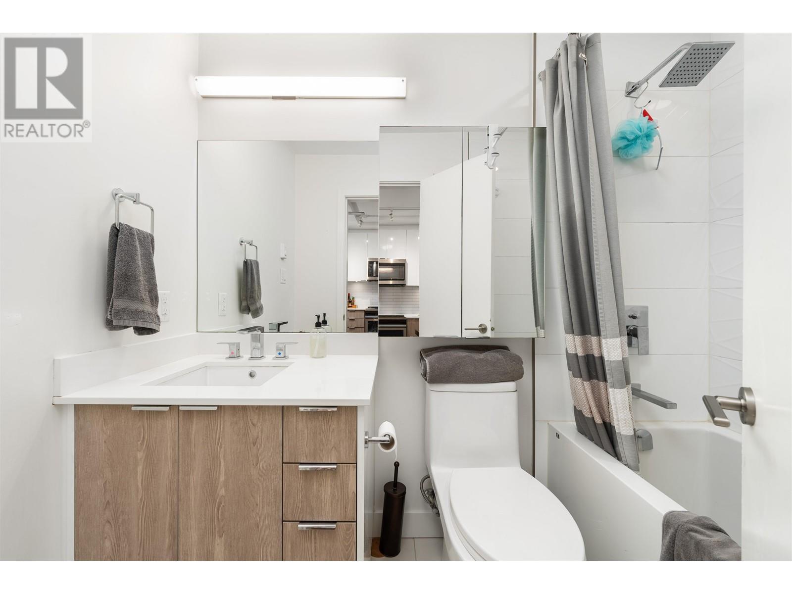 211 37881 Cleveland Avenue, Squamish, British Columbia  V8B 0Z7 - Photo 9 - R2820418