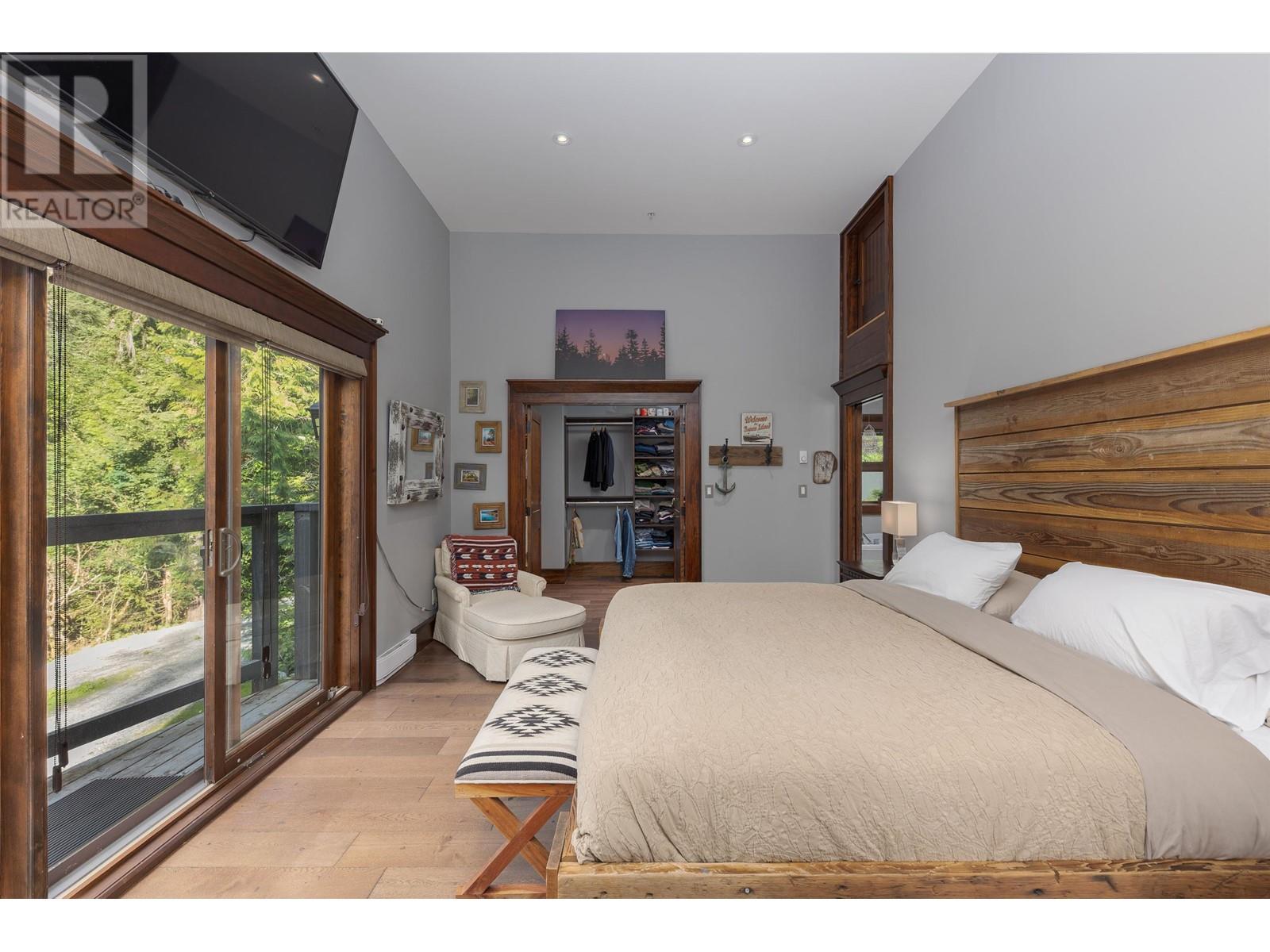 2030 N Rustad Road, Squamish, British Columbia  V0N 1H0 - Photo 14 - R2793918