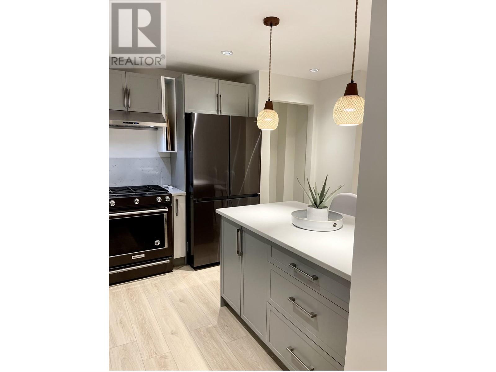 718 E Keith Road, North Vancouver, British Columbia  V7L 1W7 - Photo 33 - R2820159
