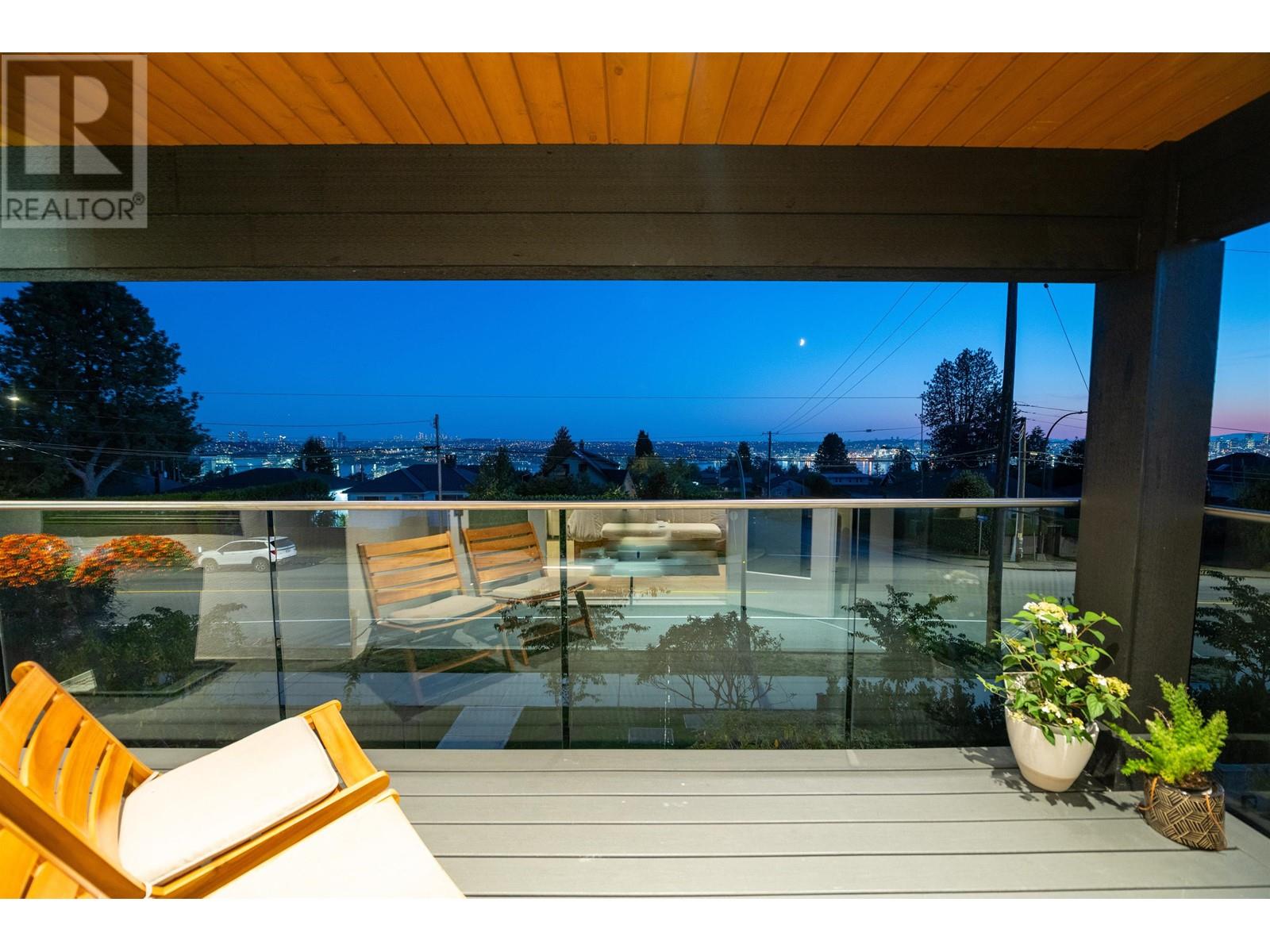 718 E Keith Road, North Vancouver, British Columbia  V7L 1W7 - Photo 19 - R2820159