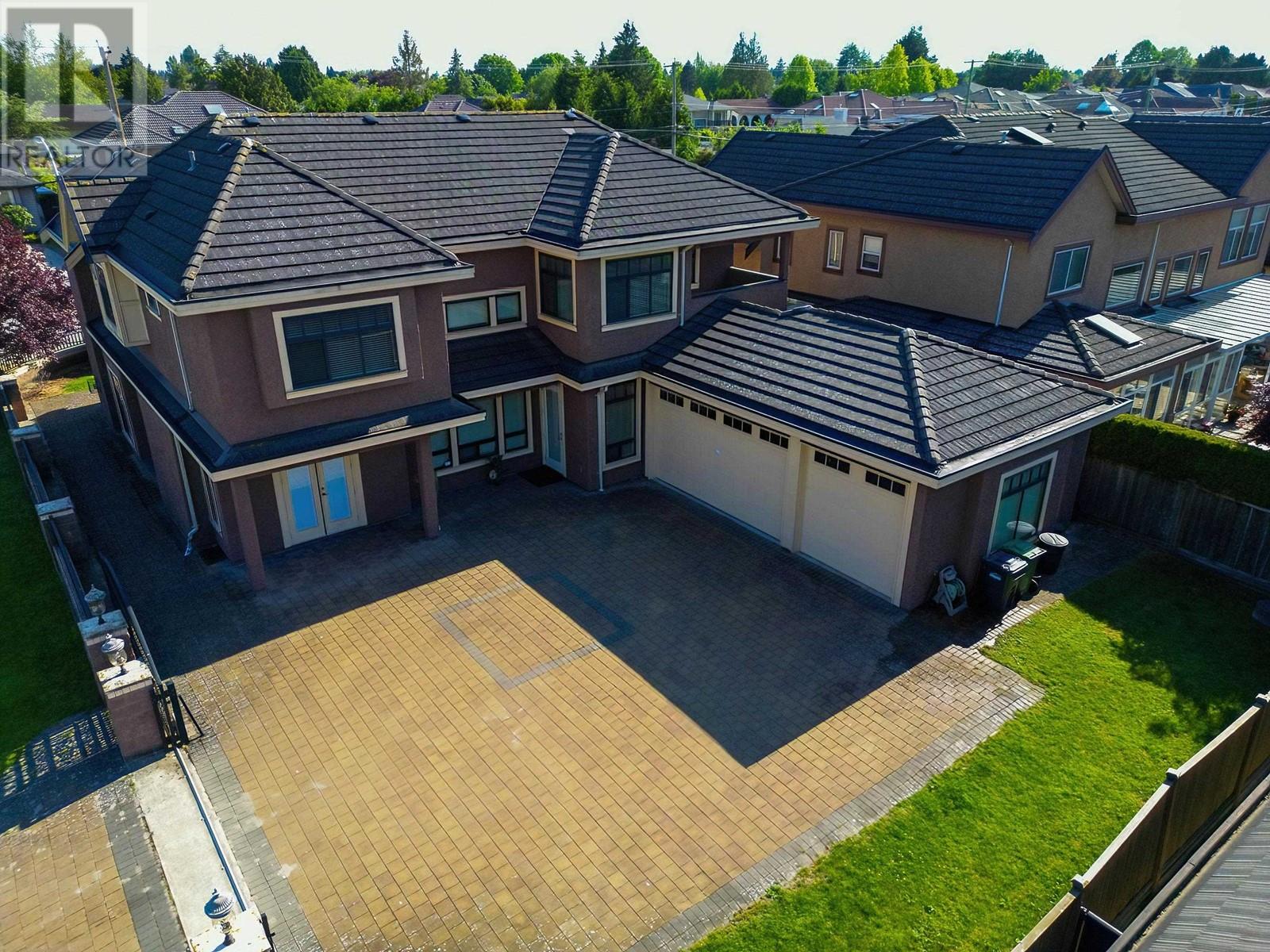 4611 Granville Avenue, Richmond, British Columbia  V7C 1E3 - Photo 2 - R2820452