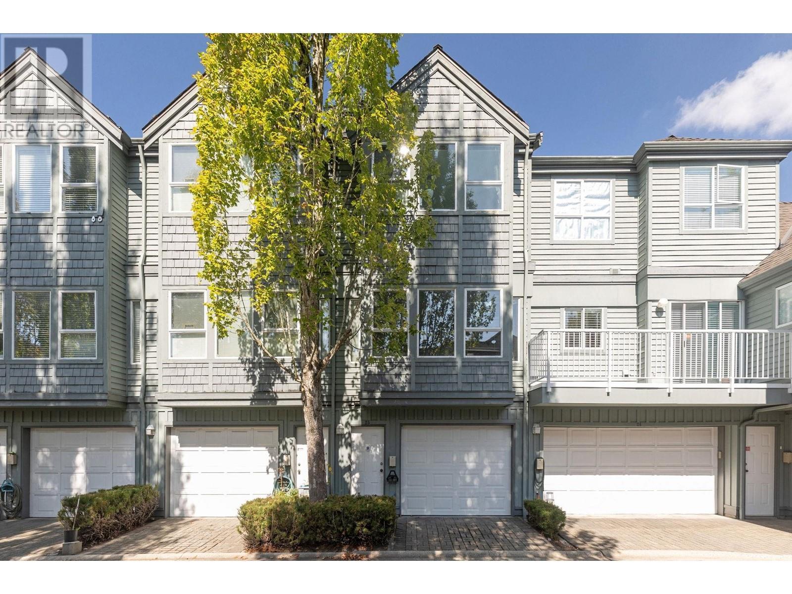 25 5820 DOVER CRESCENT, richmond, British Columbia