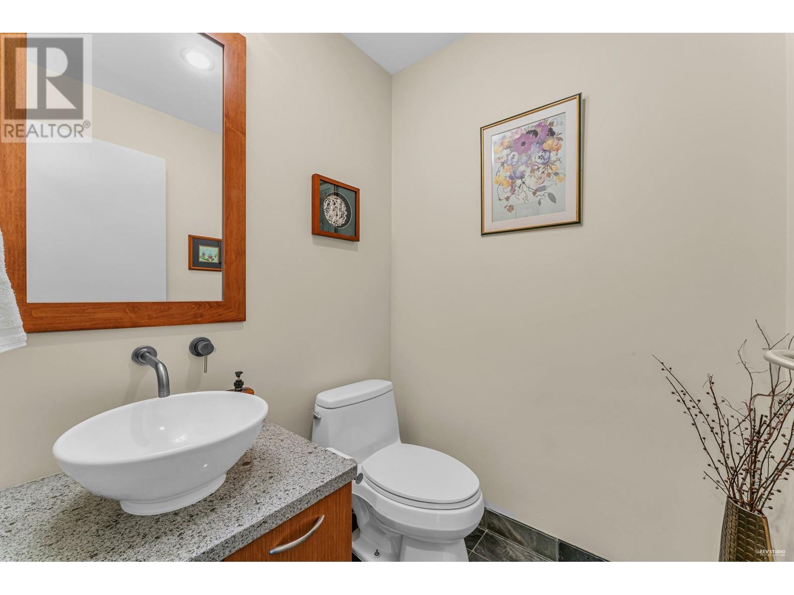 503 3355 Cypress Place, West Vancouver, British Columbia  V7S 3J9 - Photo 11 - R2820103