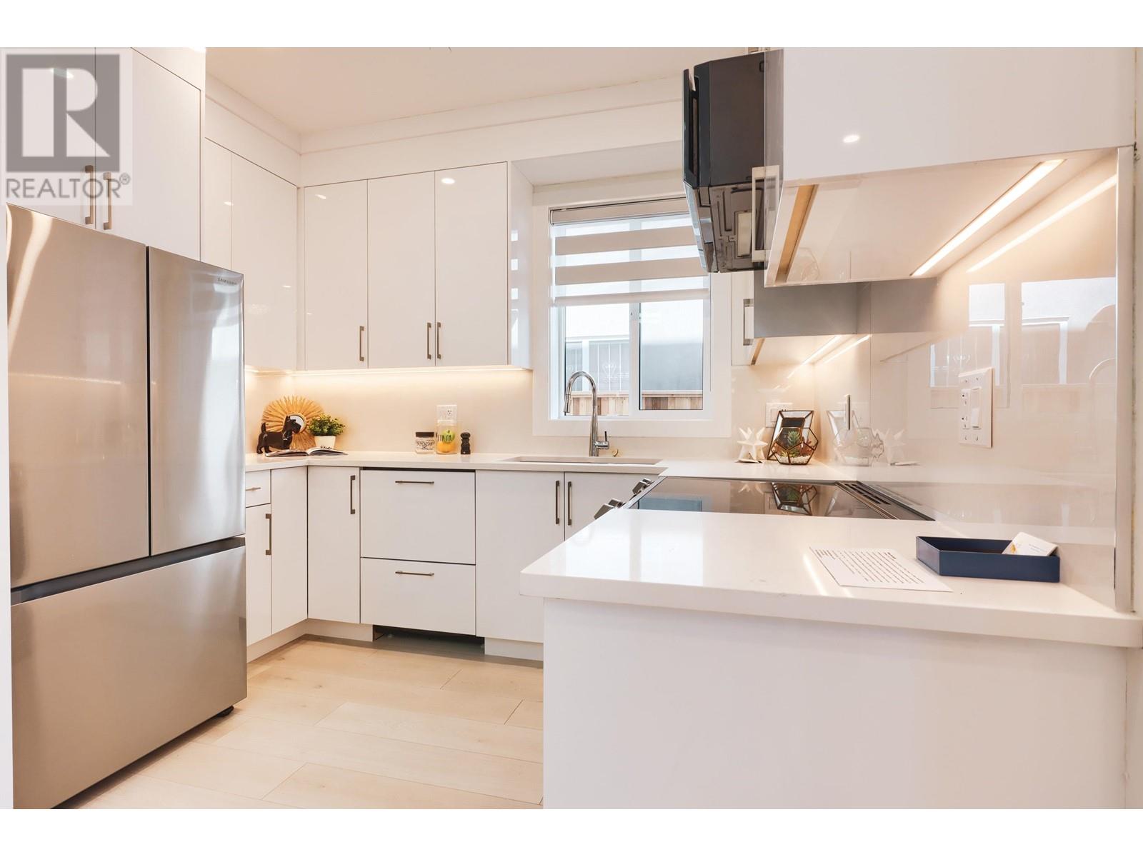 2948 E 3rd Avenue, Vancouver, British Columbia  V5M 1H8 - Photo 10 - R2820369