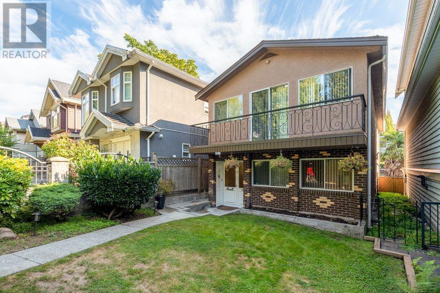 1558 E 2nd Avenue, Vancouver, British Columbia  V5N 1C7 - Photo 2 - R2814925