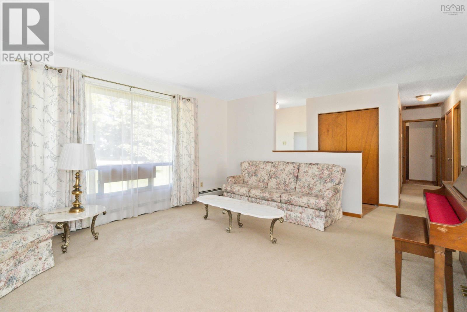 33 Madeline Avenue, Lower Sackville, Nova Scotia  B4C 2L8 - Photo 14 - 202318120
