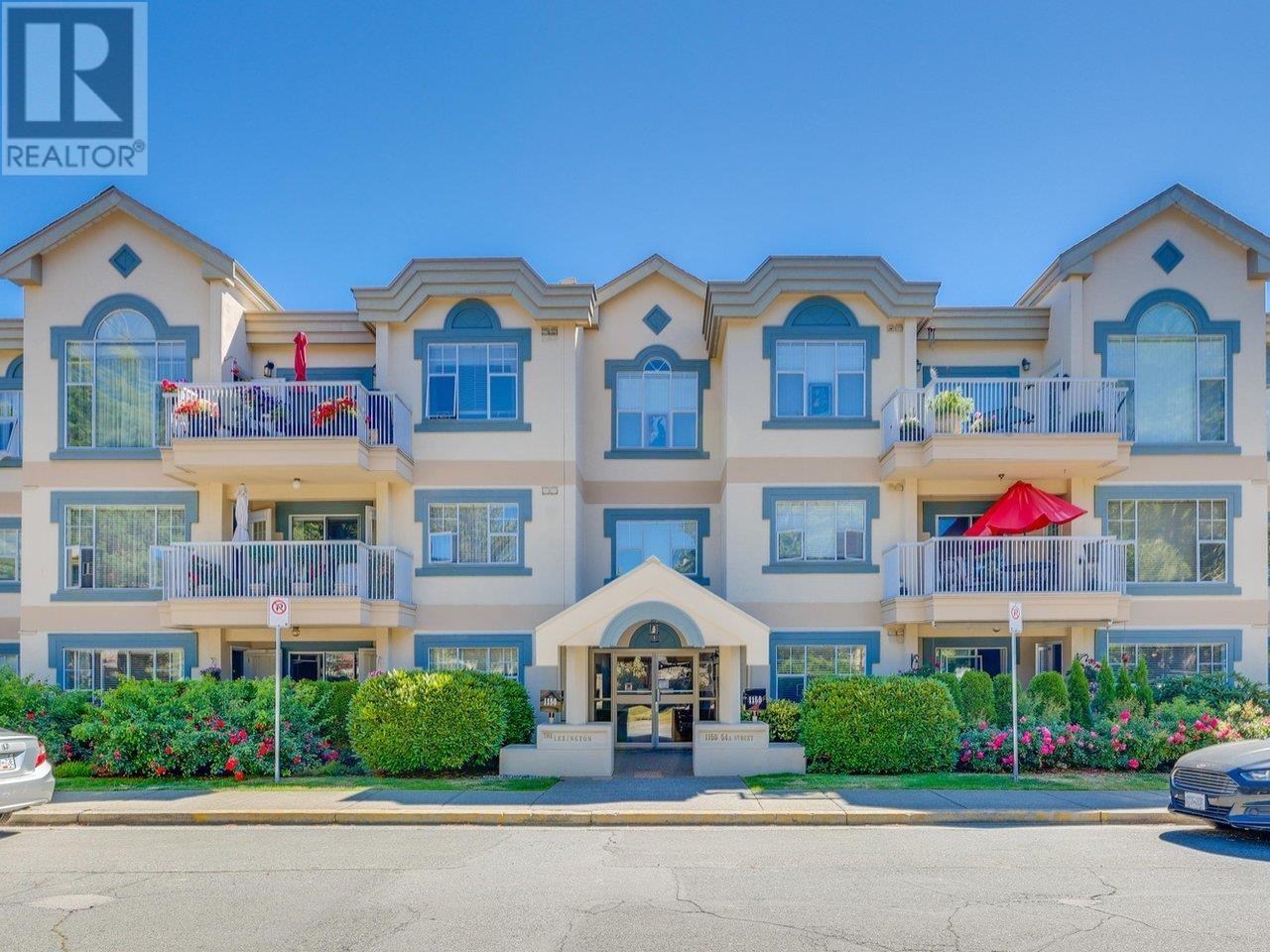 307 1150 54a Street, Delta, British Columbia  V4M 4B5 - Photo 2 - R2820533