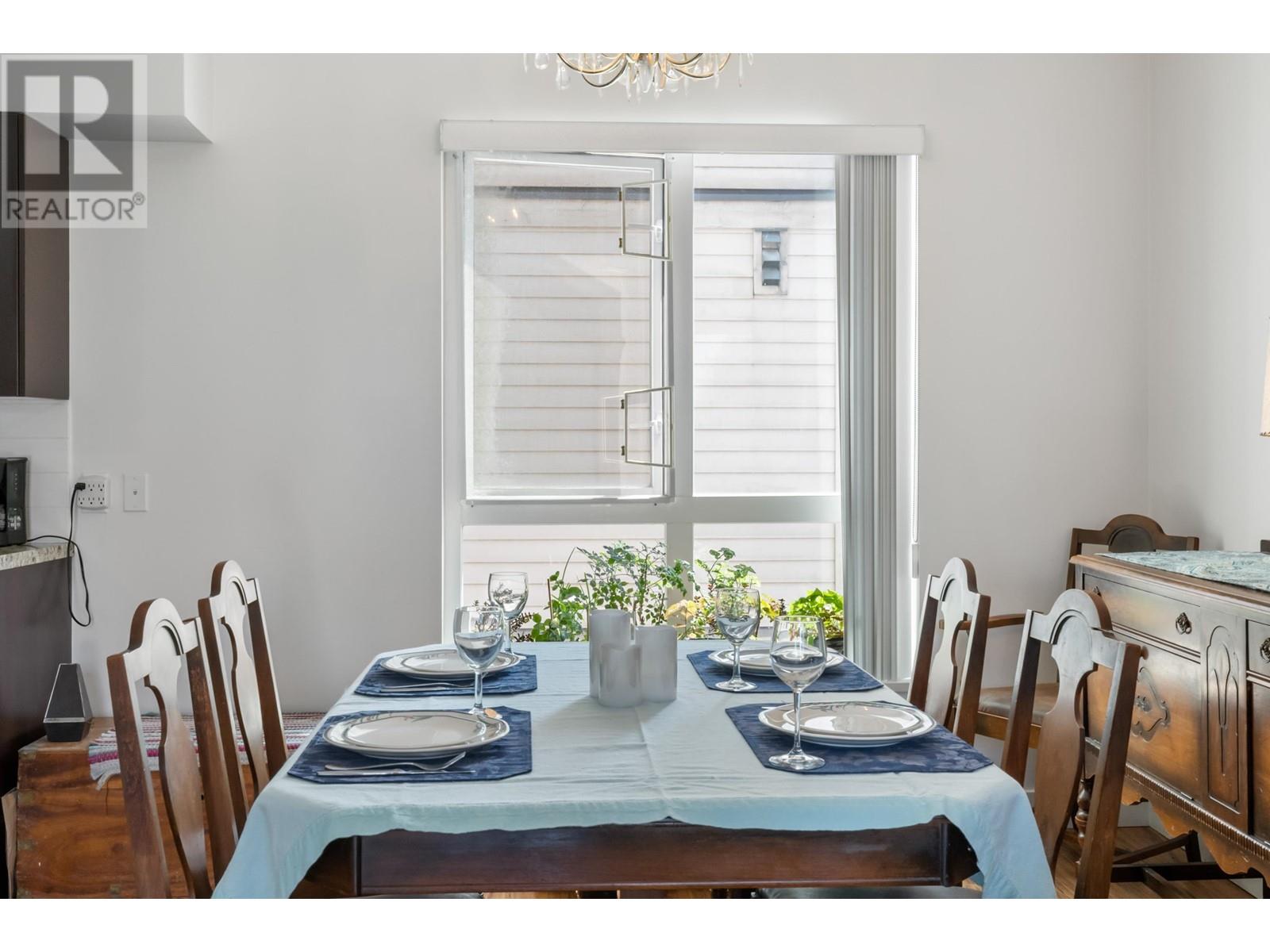 302 7655 Edmonds Street, Burnaby, British Columbia  V3N 1B6 - Photo 9 - R2820550