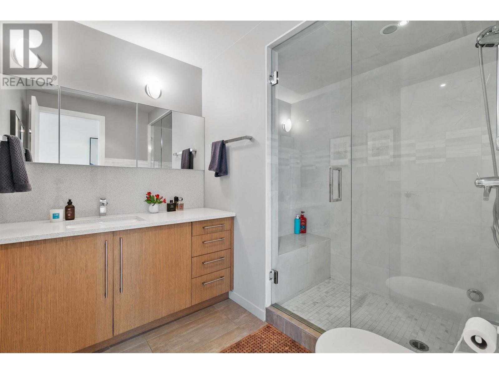 8631 Seafair Drive, Richmond, British Columbia  V7C 1X7 - Photo 27 - R2814578