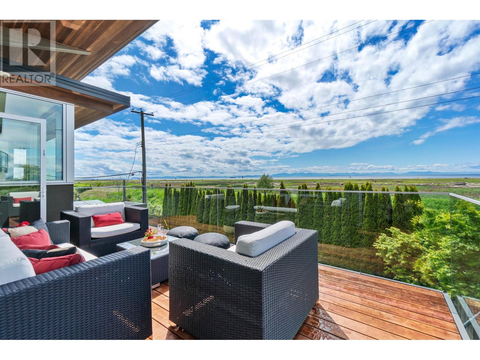 8631 Seafair Drive, Richmond, British Columbia  V7C 1X7 - Photo 19 - R2814578