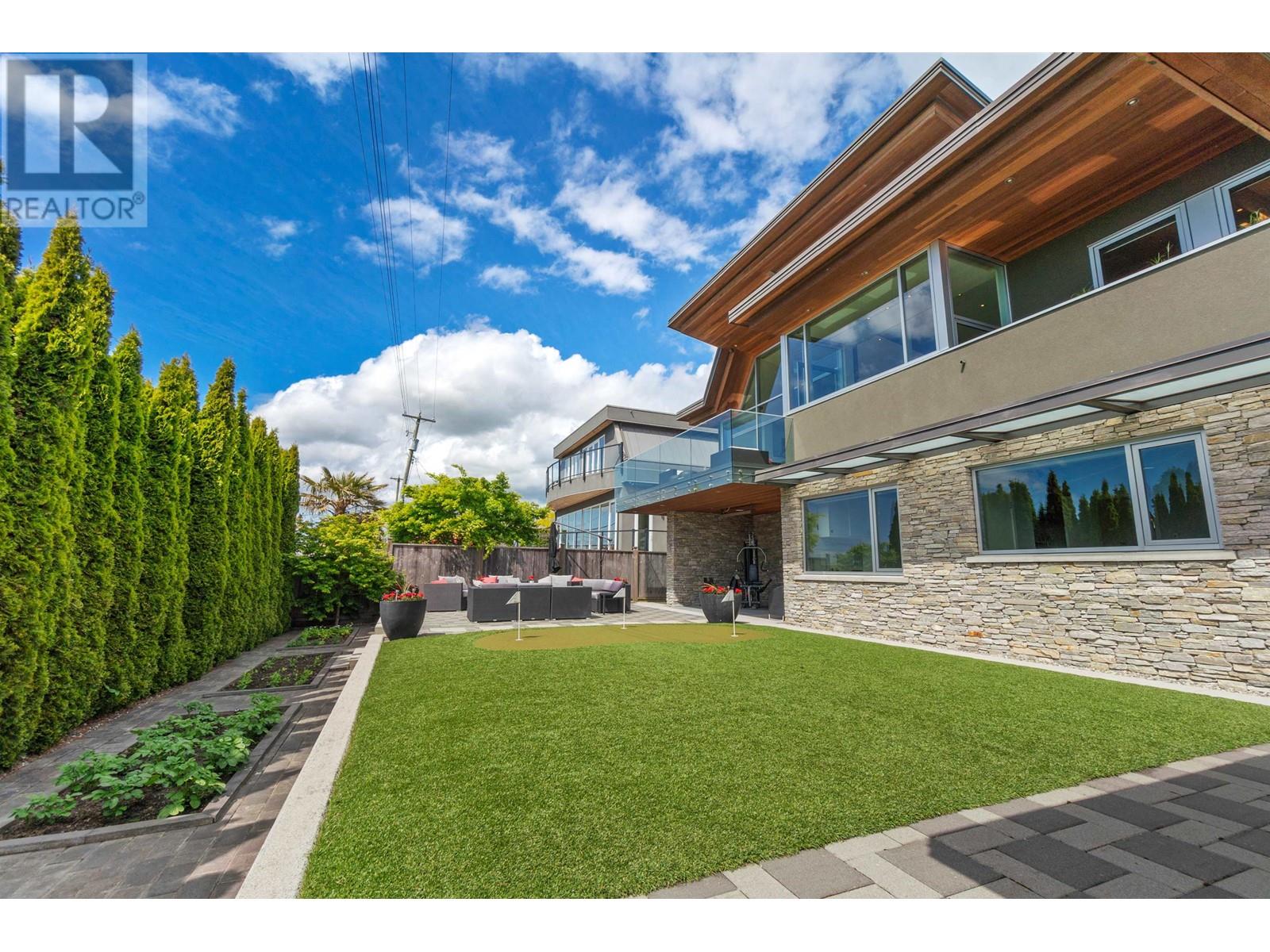 8631 Seafair Drive, Richmond, British Columbia  V7C 1X7 - Photo 30 - R2814578