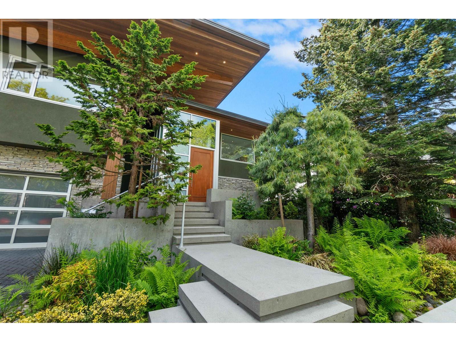 8631 Seafair Drive, Richmond, British Columbia  V7C 1X7 - Photo 32 - R2814578