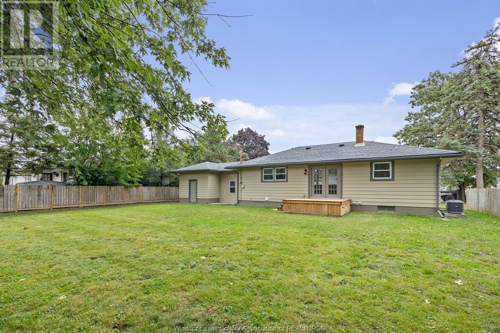 3945-85 Dougall Avenue, Windsor, Ontario  N9G 1X3 - Photo 10 - 23020057