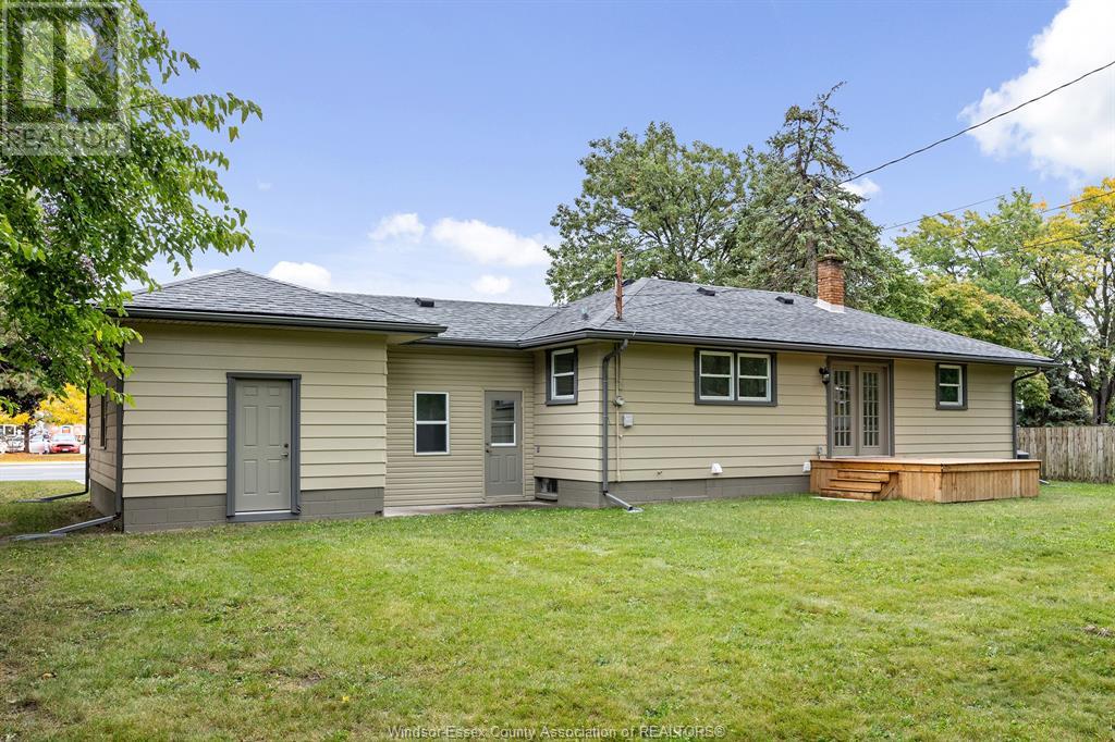 3945-85 Dougall Avenue, Windsor, Ontario  N9G 1X3 - Photo 11 - 23020057