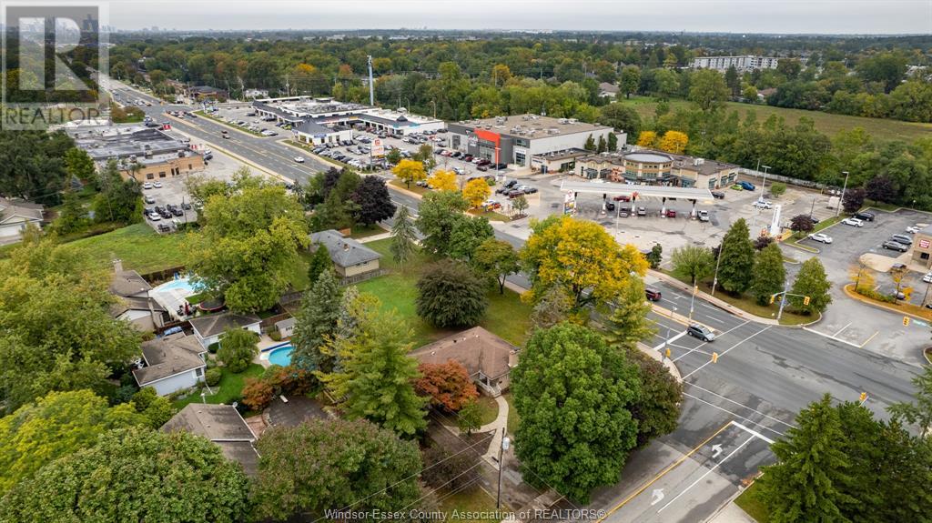 3945-85 Dougall Avenue, Windsor, Ontario  N9G 1X3 - Photo 7 - 23020057