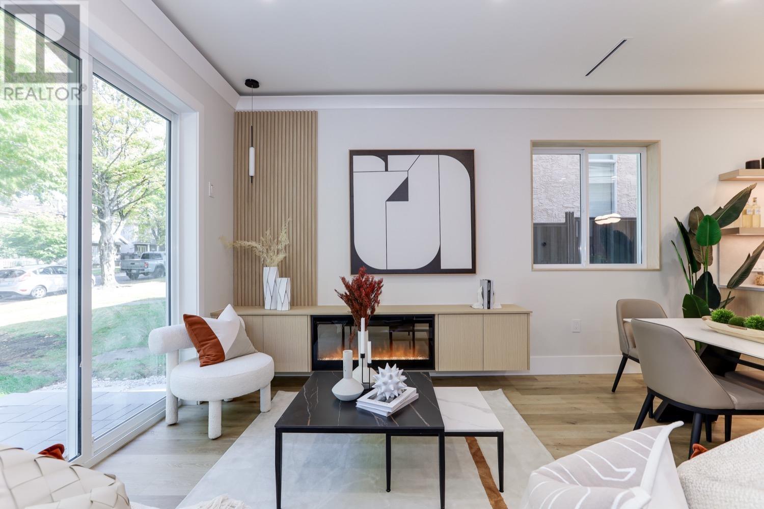 3224 E 27th Avenue, Vancouver, British Columbia  V5R 1P6 - Photo 4 - R2819692