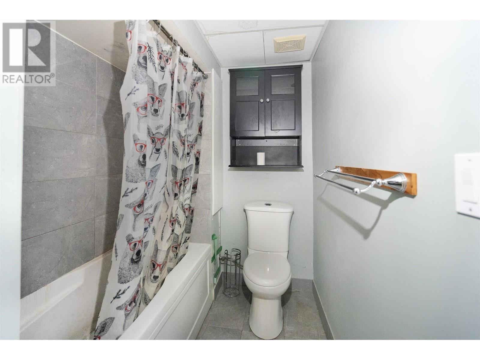 5565 Eleanor Street, Burnaby, British Columbia  V5J 3E1 - Photo 17 - R2820583