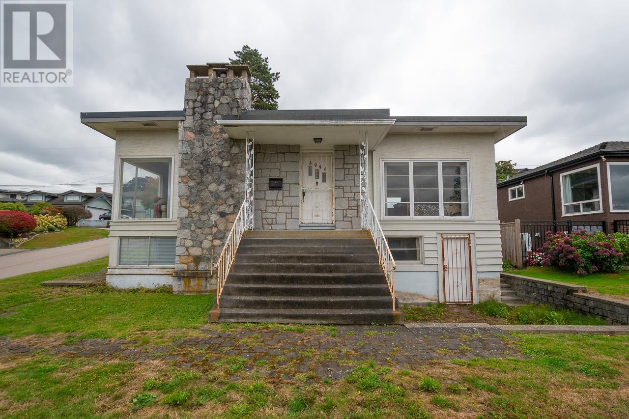 3996 EDINBURGH STREET, burnaby, British Columbia