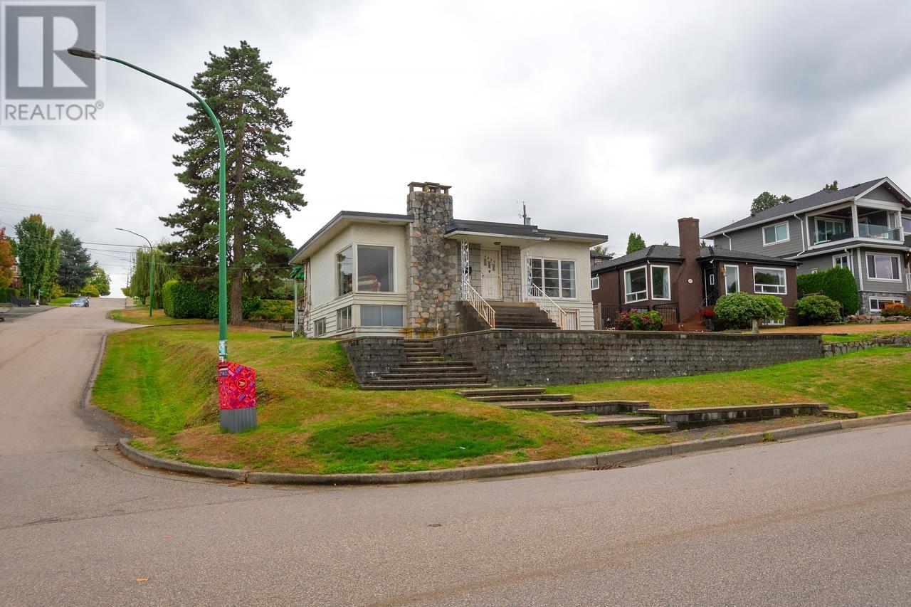 3996 Edinburgh Street, Burnaby, British Columbia  V5C 1R7 - Photo 26 - R2820605