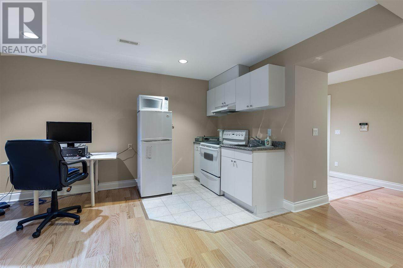 1440 Sandhurst Place, West Vancouver, British Columbia  V7S 2P3 - Photo 27 - R2820623