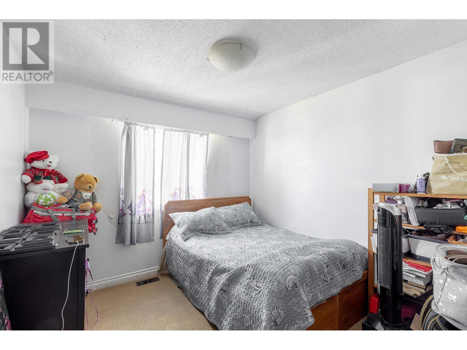 3925 64th Street, Delta, British Columbia  V4M 0A5 - Photo 11 - R2787404