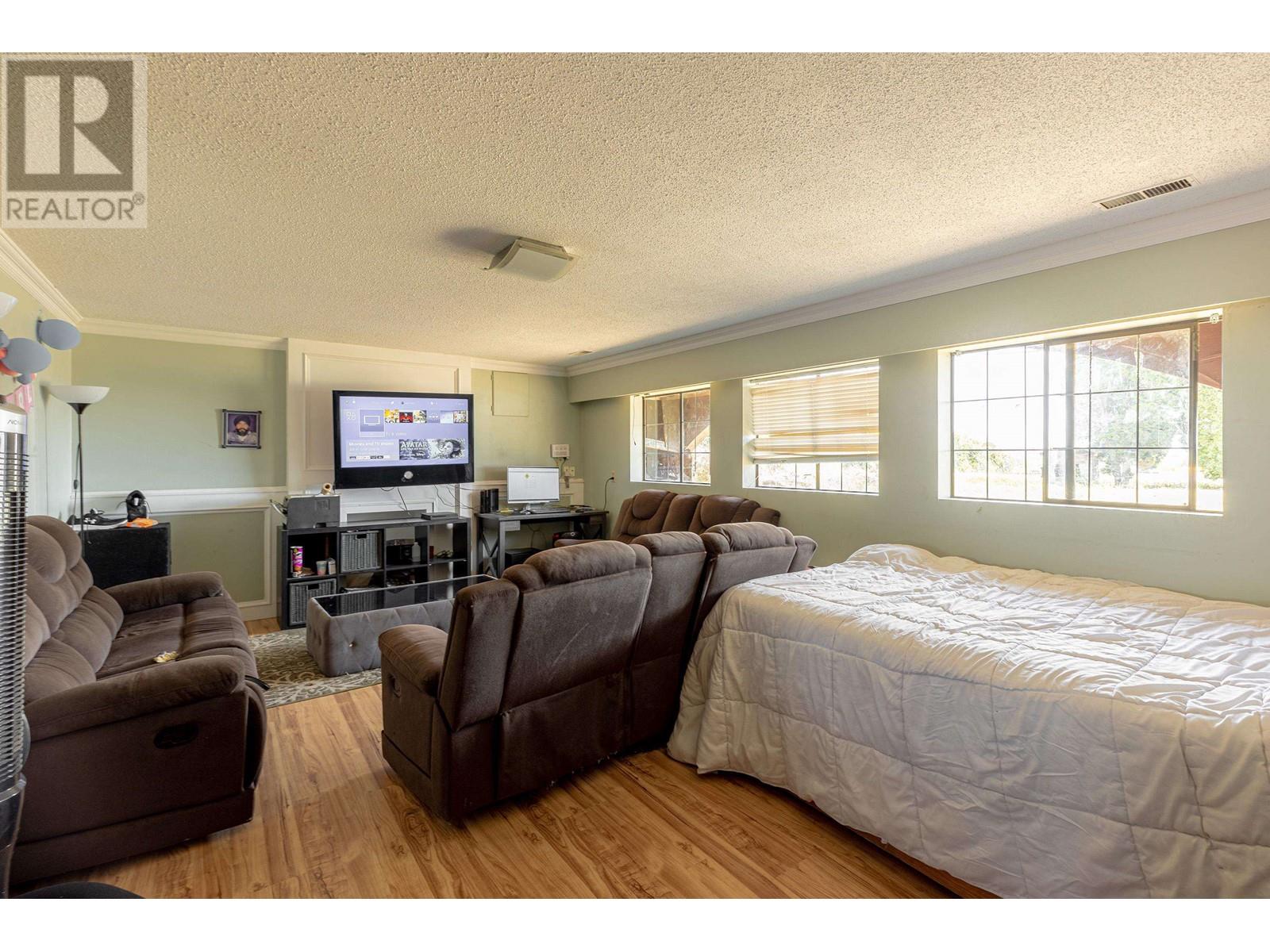 3925 64th Street, Delta, British Columbia  V4M 0A5 - Photo 17 - R2787404