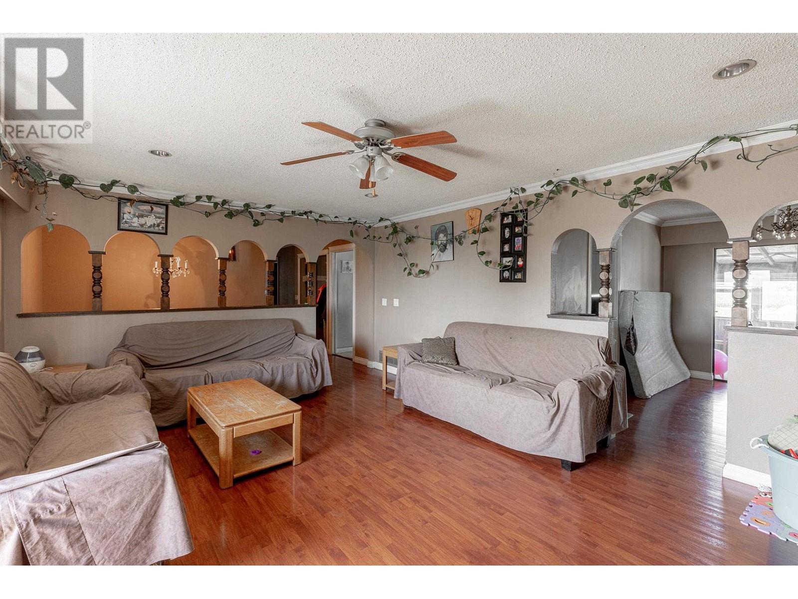 3925 64th Street, Delta, British Columbia  V4M 0A5 - Photo 5 - R2787404