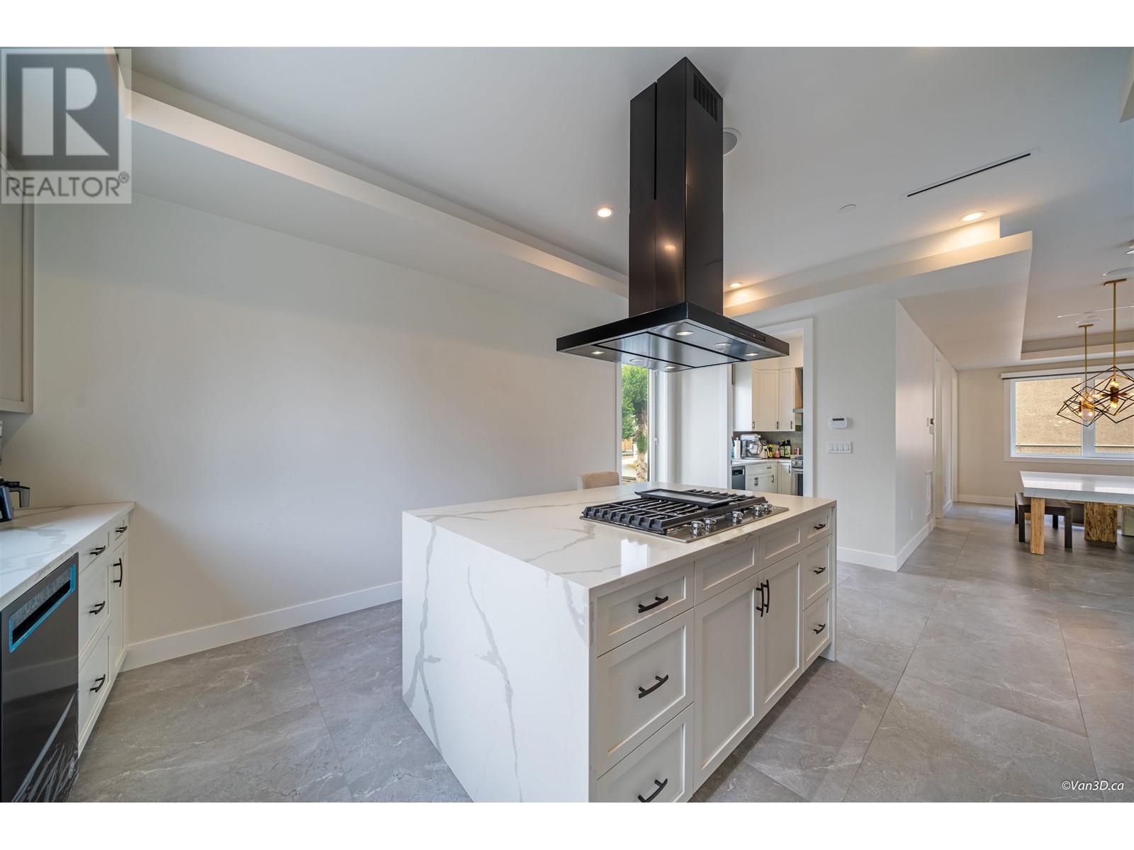 2784 Rosemont Drive, Vancouver, British Columbia  V5S 2C5 - Photo 11 - R2817554