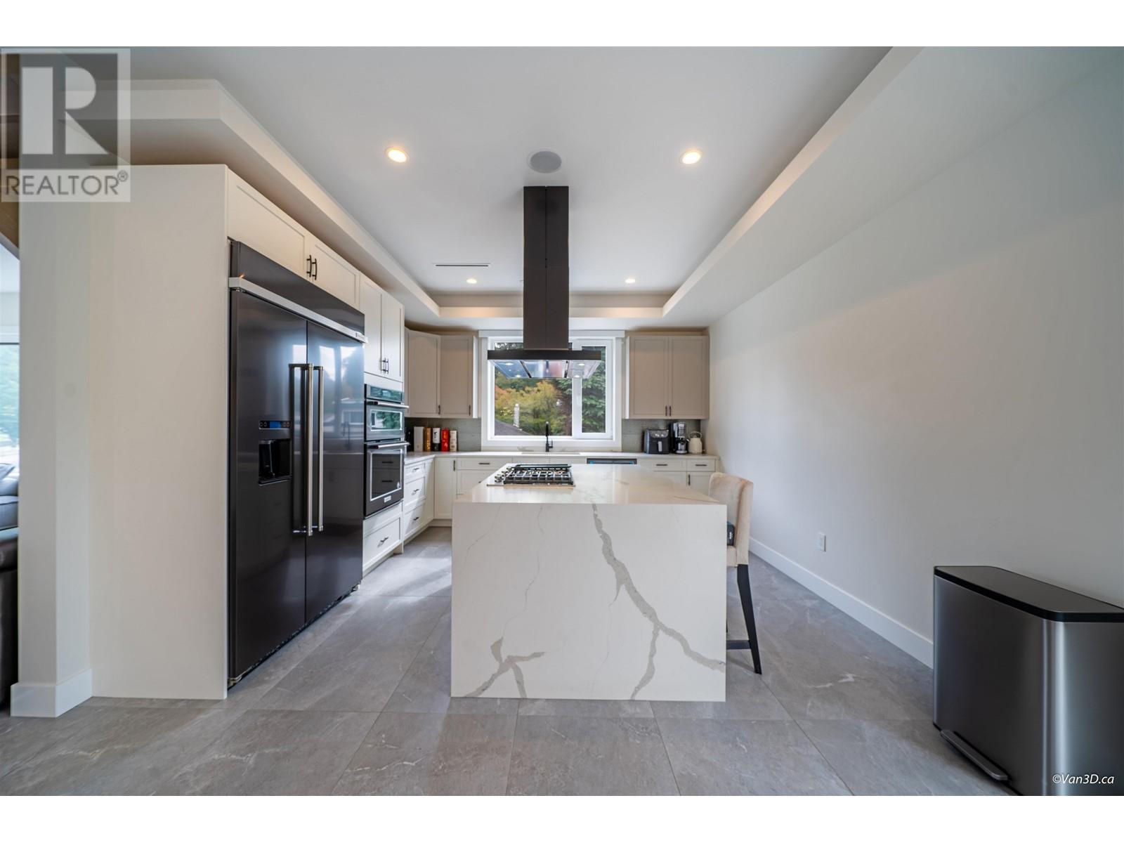 2784 Rosemont Drive, Vancouver, British Columbia  V5S 2C5 - Photo 9 - R2817554