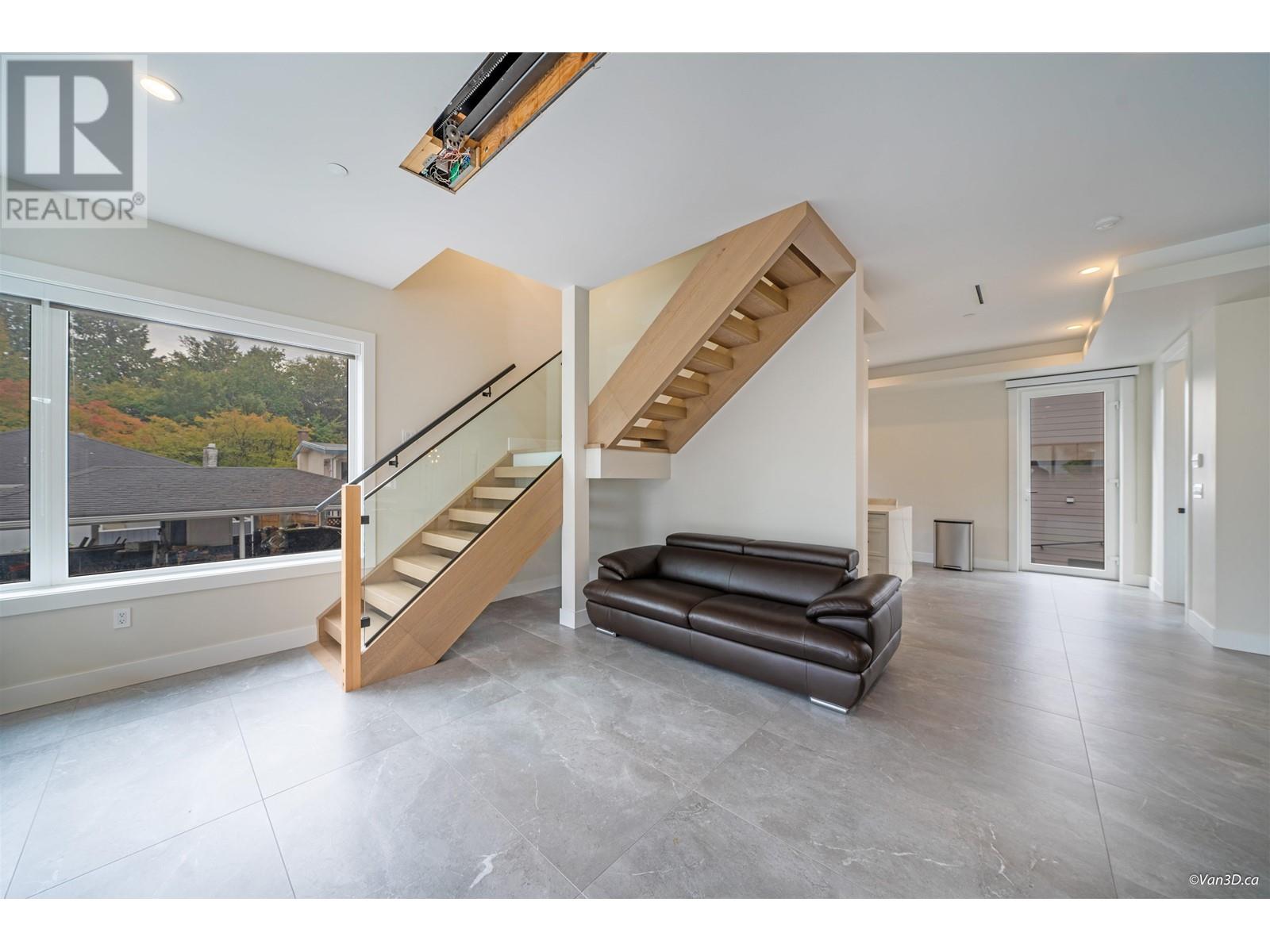 2784 Rosemont Drive, Vancouver, British Columbia  V5S 2C5 - Photo 7 - R2817554