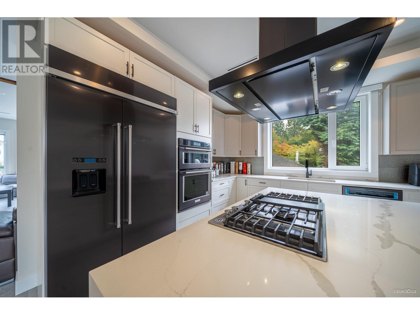 2784 Rosemont Drive, Vancouver, British Columbia  V5S 2C5 - Photo 12 - R2817554