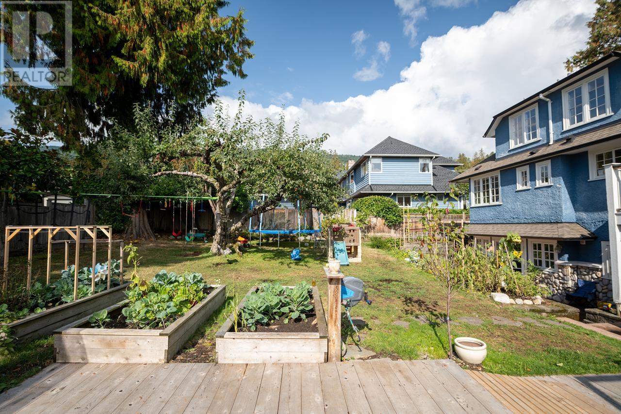 1441 24th Street, West Vancouver, British Columbia  V7V 4H4 - Photo 29 - R2820471