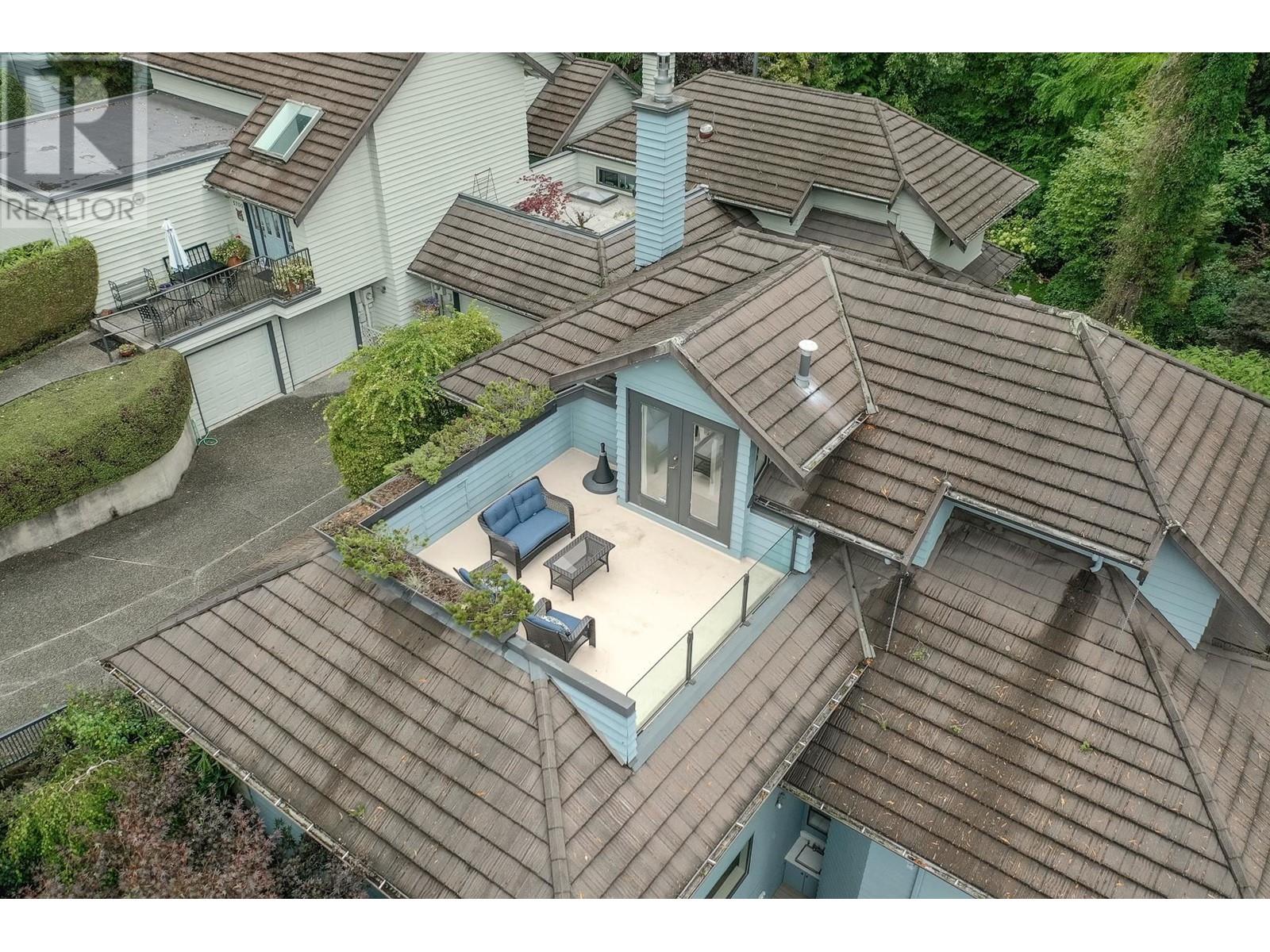 5703 Owl Court, North Vancouver, British Columbia  V7R 4V1 - Photo 25 - R2820518