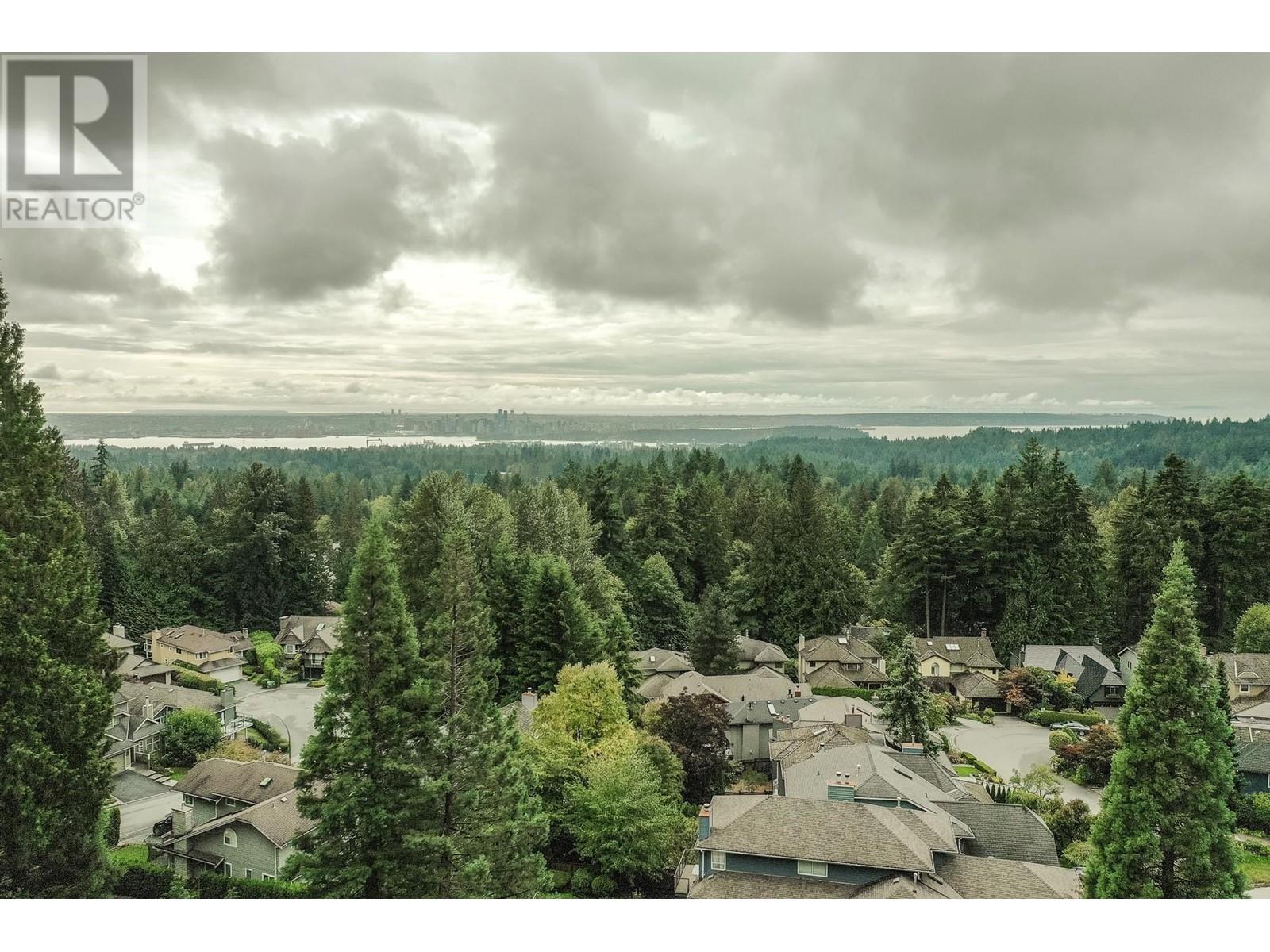 5703 Owl Court, North Vancouver, British Columbia  V7R 4V1 - Photo 26 - R2820518