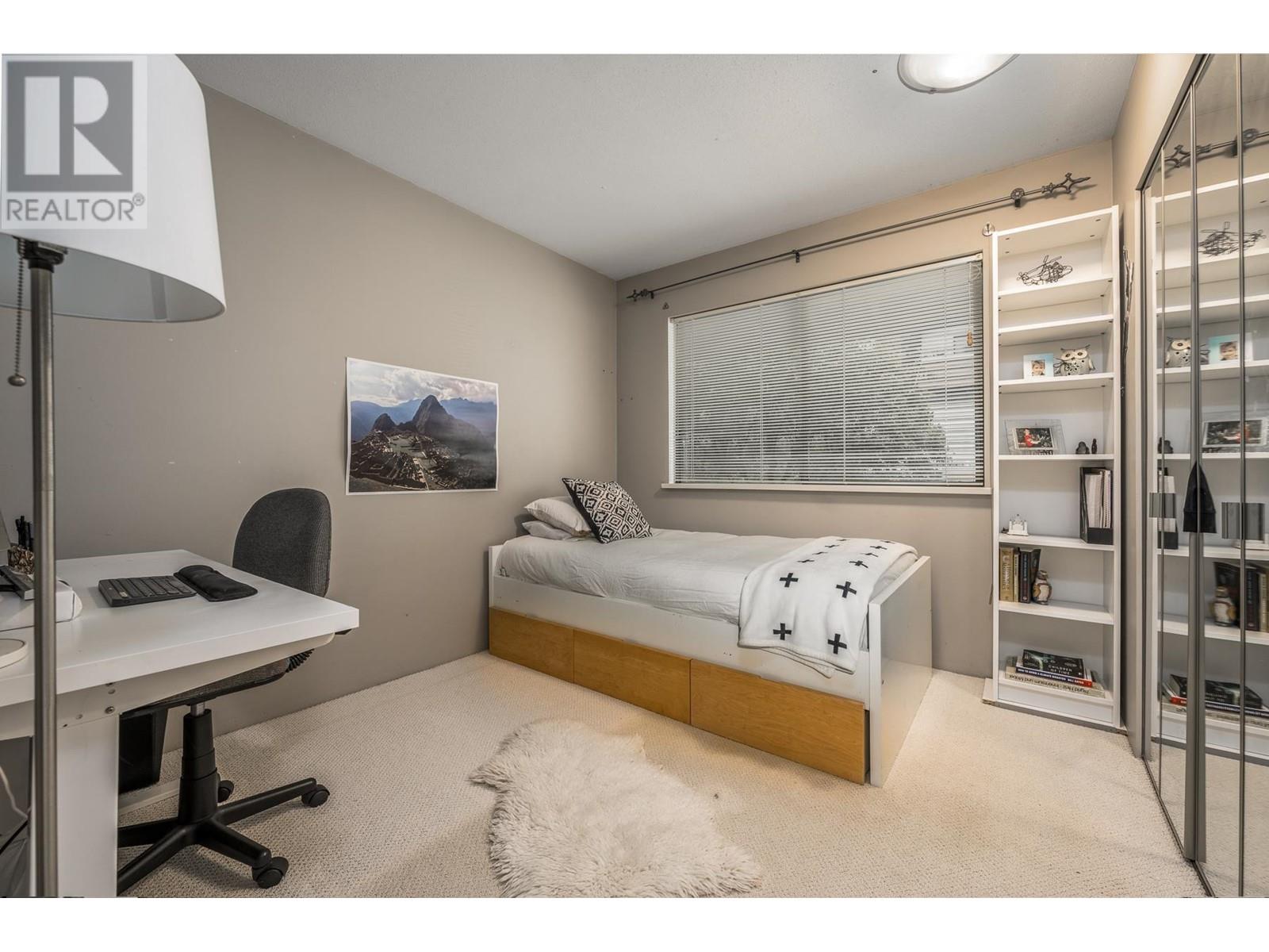 5703 Owl Court, North Vancouver, British Columbia  V7R 4V1 - Photo 18 - R2820518
